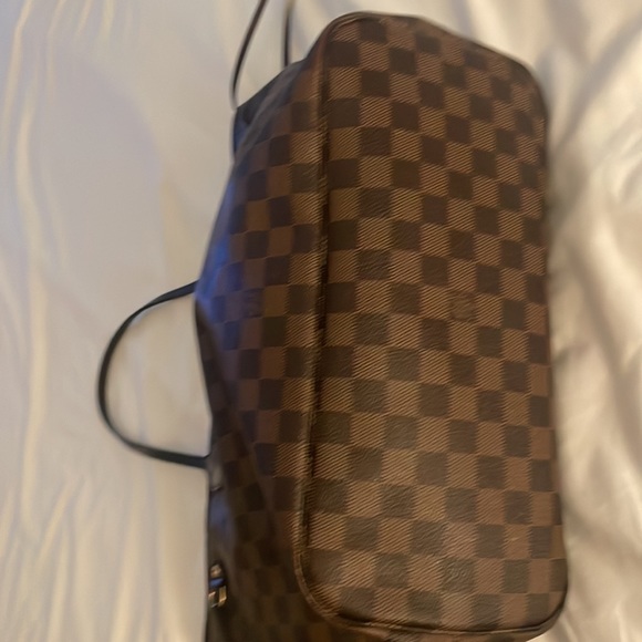 Authentic preloved Louis Vuitton Damier Neverfull MM - Picture 7 of 8